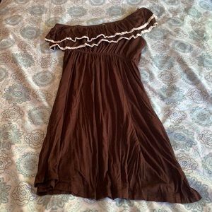 Woman dark brown dress
